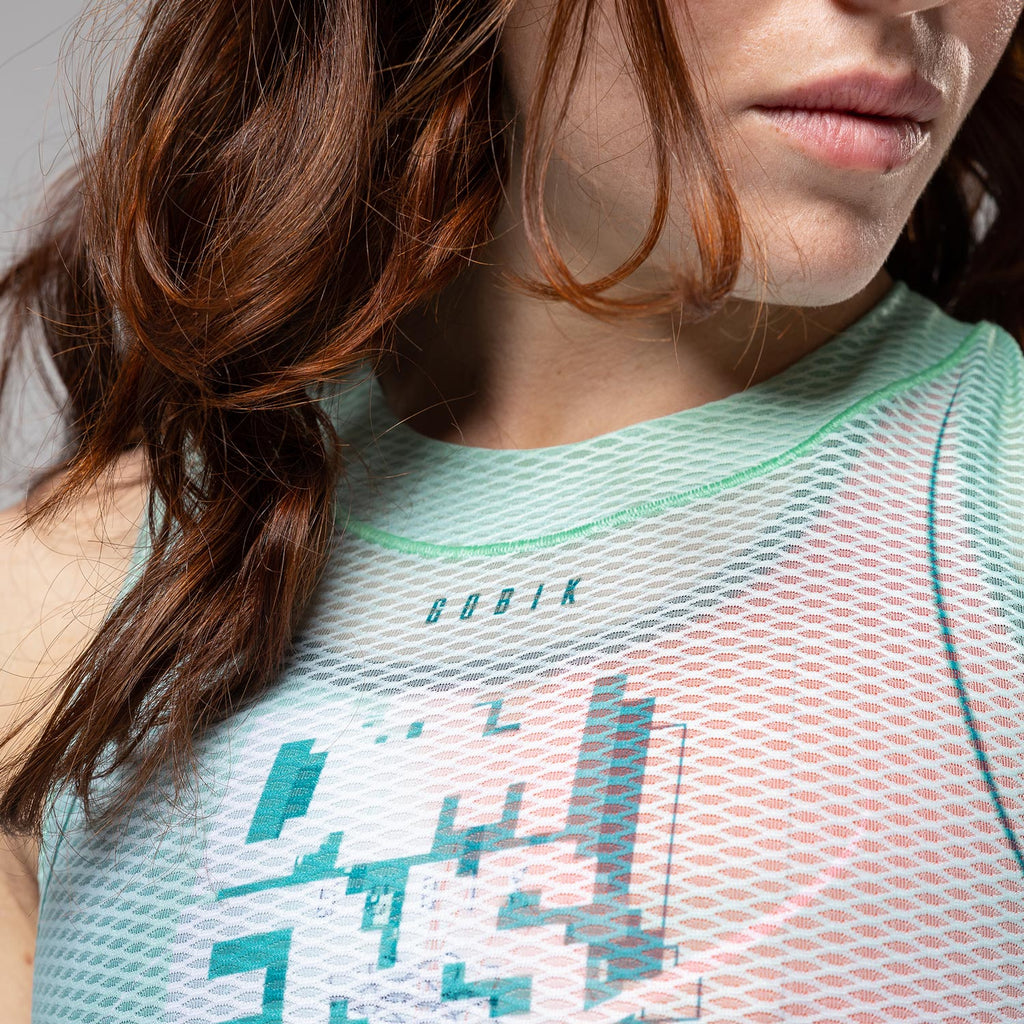 CAMISETA INTERIOR SECOND SKIN MUJER HINT GREEN