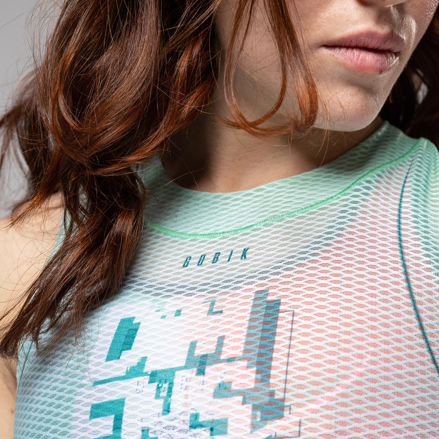 CAMISETA INTERIOR SECOND SKIN MUJER HINT GREEN