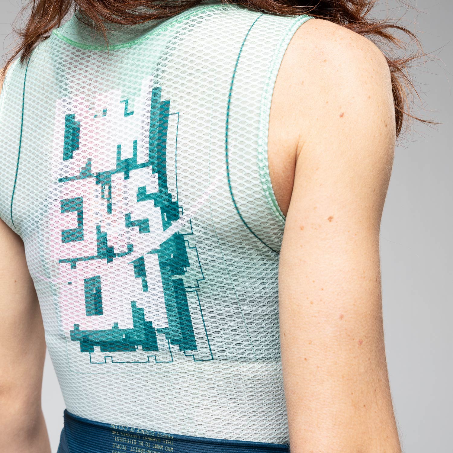 CAMISETA INTERIOR SECOND SKIN MUJER HINT GREEN