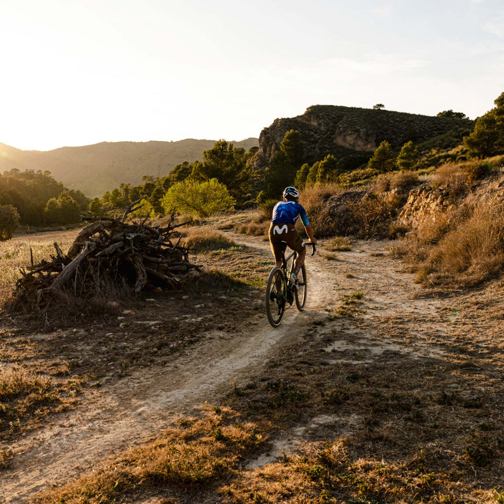 CHALECO PLUS 2.0 HOMBRE MOVISTAR TEAM GRAVEL SQUAD 23