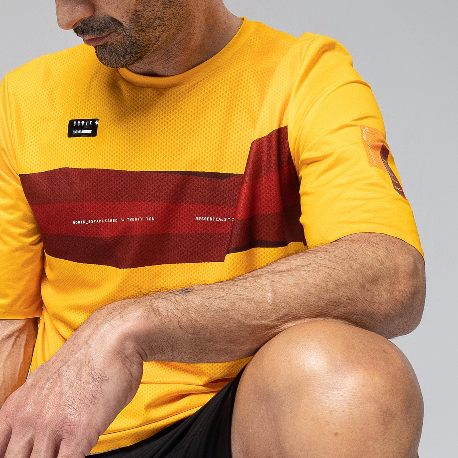 CAMISETA MANGA CORTA VOLT HOMBRE SPECTRA