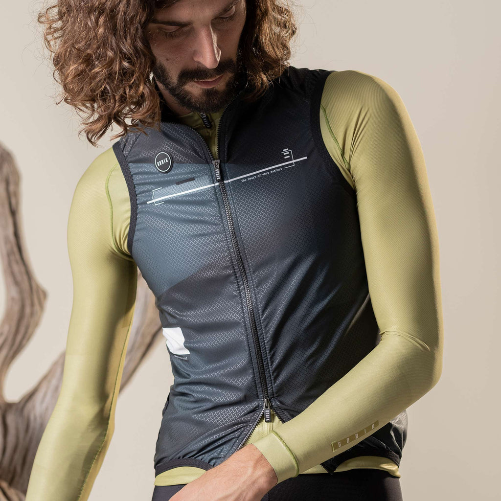 CHALECO PLUS 2.0 HOMBRE ROYAL BLACK