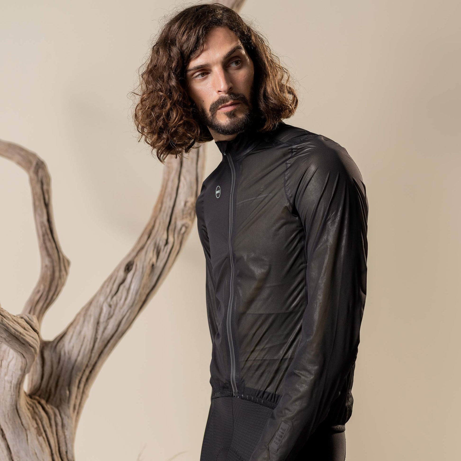 CHAQUETA LIGERA IMPERMEABLE PLUVIA UNISEX TRUE BLACK