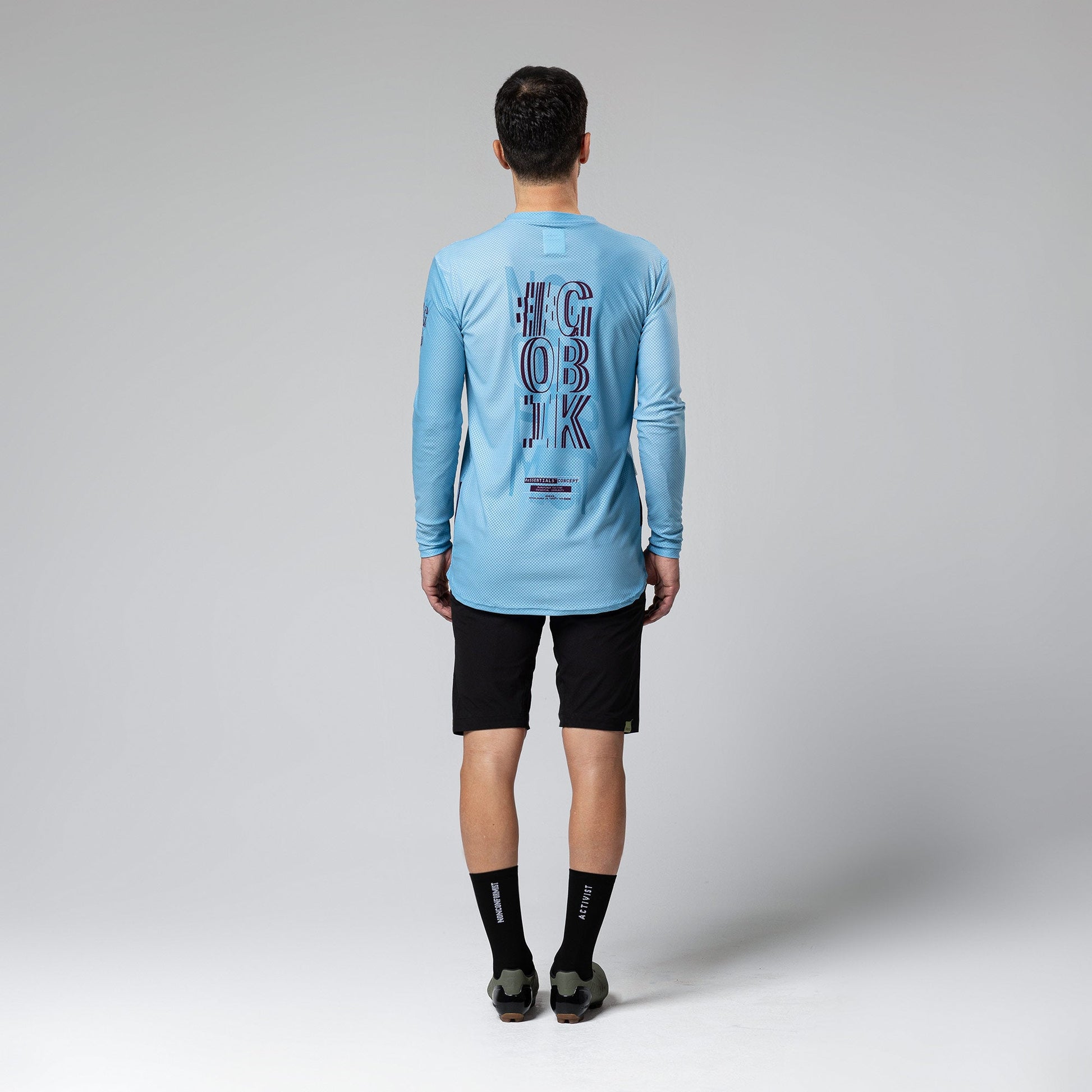 CAMISETA MANGA LARGA TERRAIN HOMBRE GRAY MIST