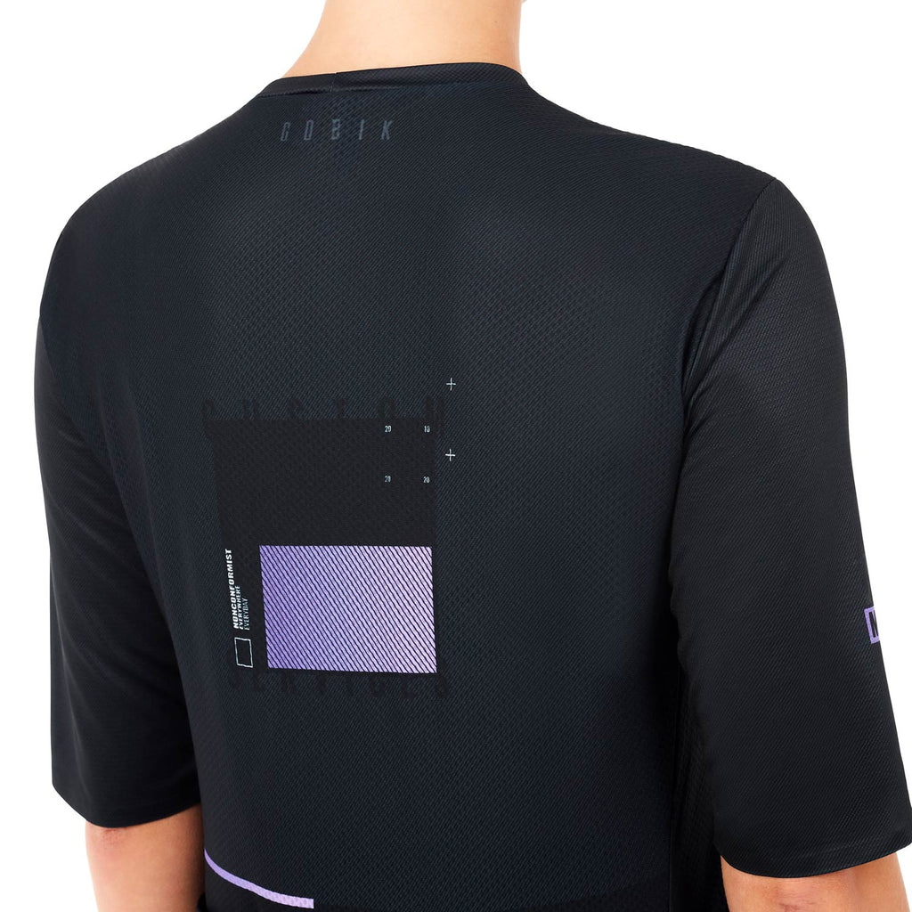 CAMISETA MANGA CORTA VOLT MUJER