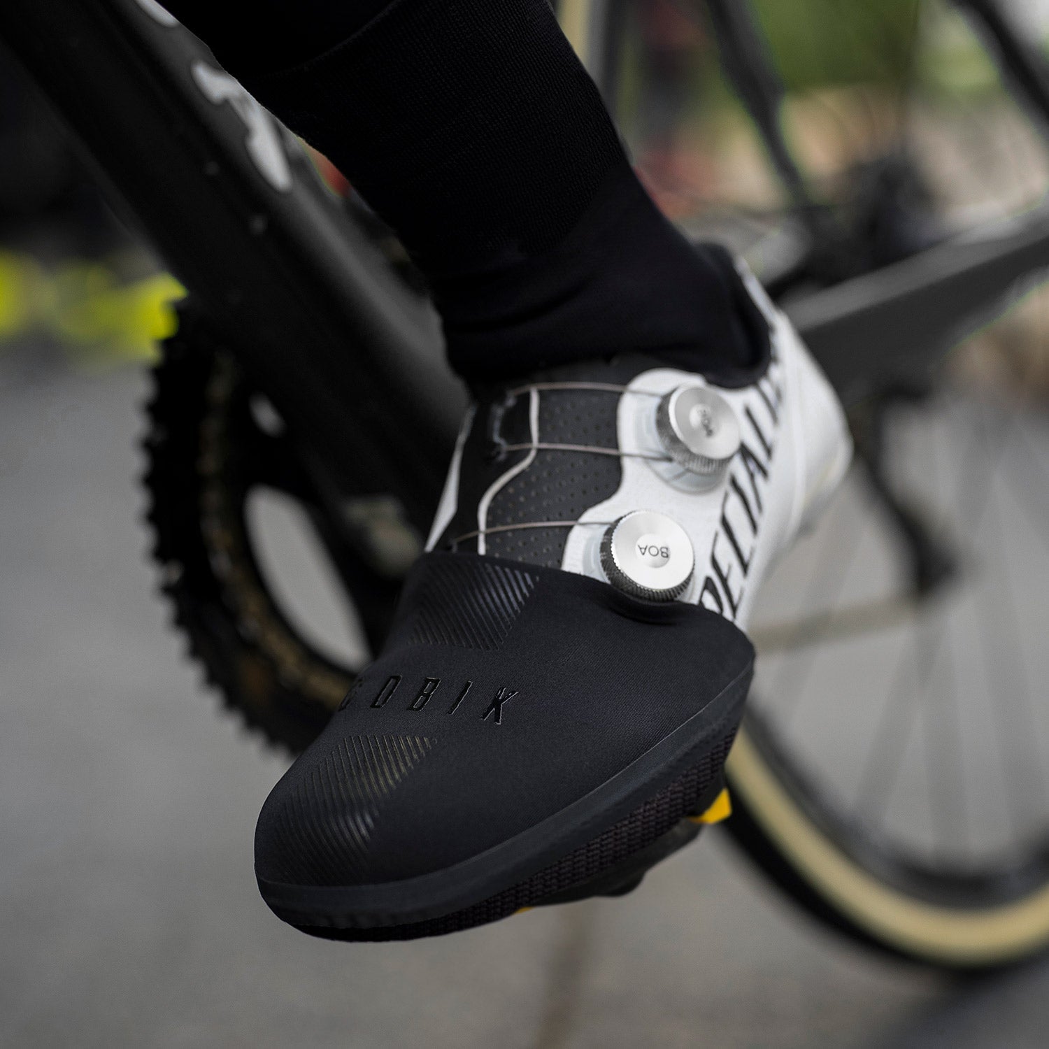 PUNTERA NEOPRENO DEFENDER 2.0 UNISEX BLACK